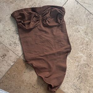 SKIMS Strapless  Bodysuit NWOT